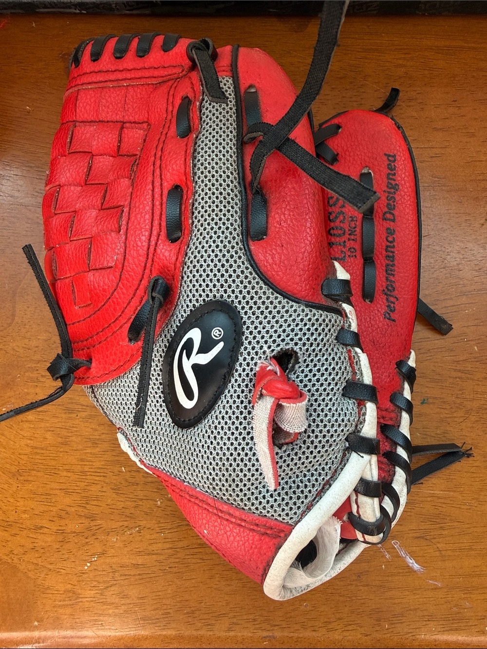 Rawlings Kids Red and Gray Youth Baseball Glove